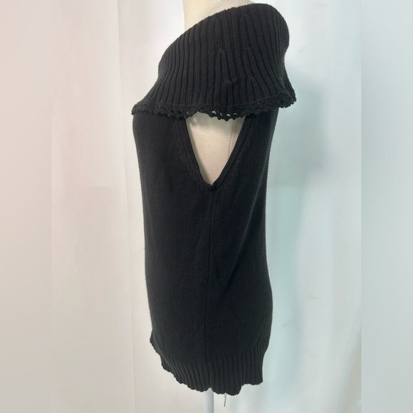 VTG Y2K WHITE STAG Knit Off The Shoulder Top - Picture 2 of 4